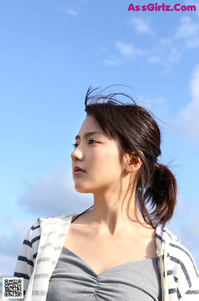 Erina Mano - Section Ebony Naked